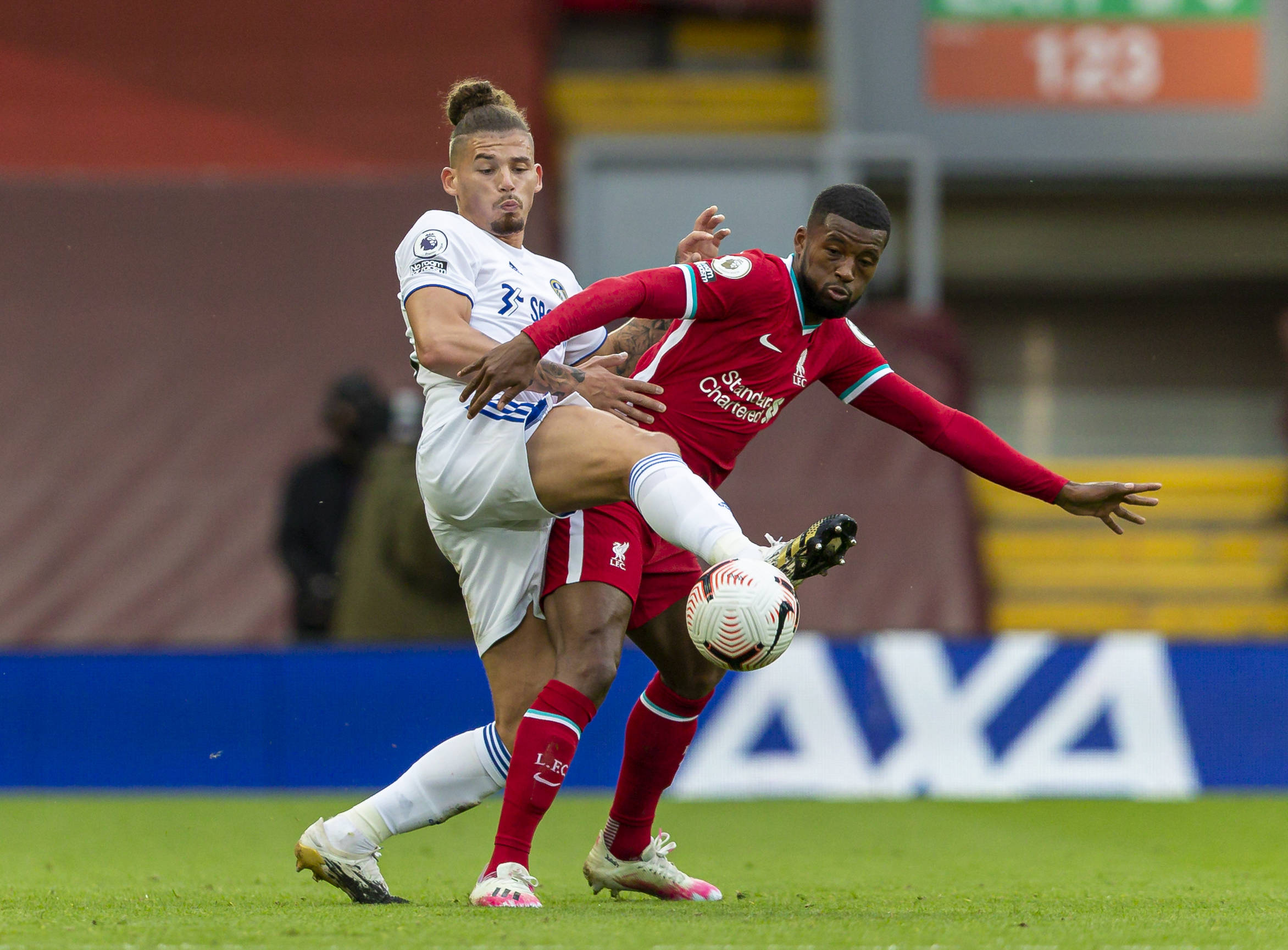 为后防线提 为后防线提